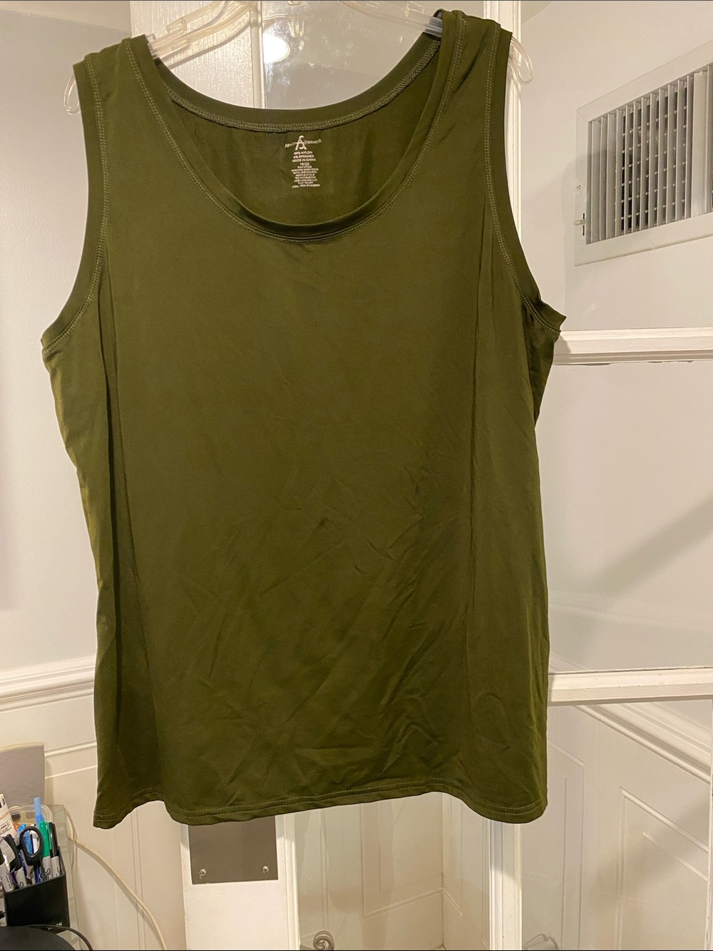 Ashley Stewart size 18/20 top good condition